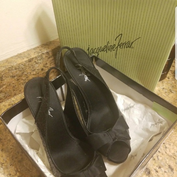 Black sequined heel size 6.5 - Picture 3 of 3